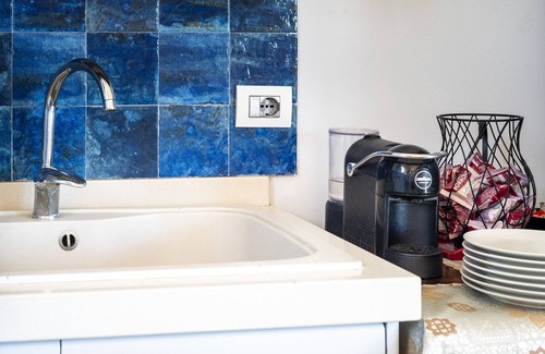 Otranto House | Vacation Home "Villa Deluxe" with Shared Pool, Private Terrace & Wi-Fi