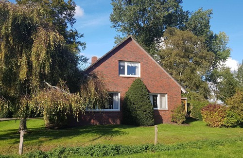 Hatshausen House | Vacation home Voß, 65260 - Holiday home in East Frisia, 130 sqm, 3 stars