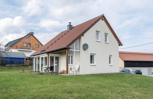 Altendorf House | Vacation Home "Wiesenweg" with Mountain View & 2 Private Terraces