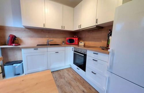 Rysum House | Vacation home with sauna and whirlpool, quiet location, 6 pers.