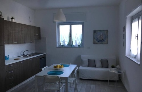 Santa Maria Villa | Vacation home with sea view SoleeMare Barletta Apartments 3