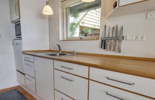 Vesløs House | Vacation home "Yrjö" - 50m to the inlet in The Liim Fiord in Vesløs - 5 persons, 2 bedrooms