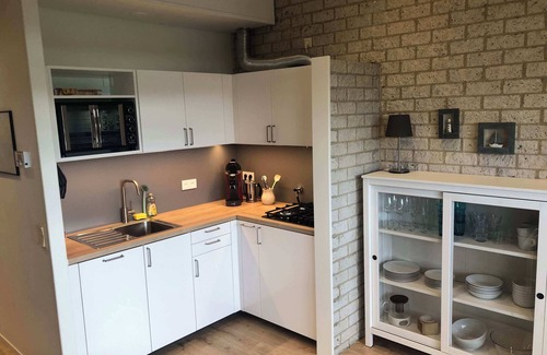 Kortgene House | Vacation home Zeeland near Veersemer with garden