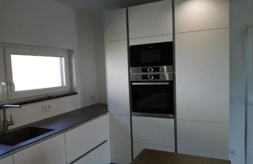 Canton 10 House | Vacation Homes NADA