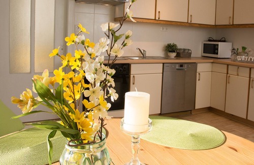 Reichshof Apartment | Vacation in a small park