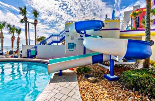 Daytona Beach Apartment | Vacation in Comfort and luxury -1BR Direct Oceanfront - Wyndham Ocean Walk Resort 1307-0