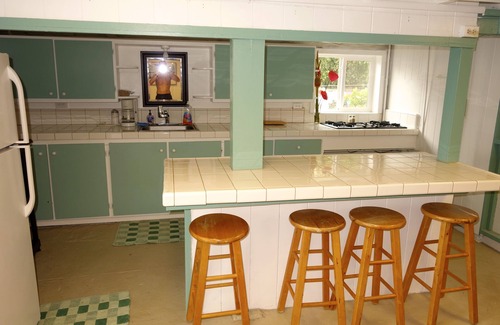 Honaunau-Napoopoo House | Vacation in Kona 3 nt min!- Hale Lawai'a! 3 Bed/2 B in Captain Cook!