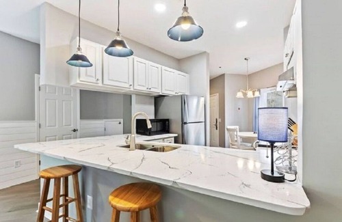 Hilton Head Island Condo | Vacation in beautiful Hilton Head Island, walk to the beach