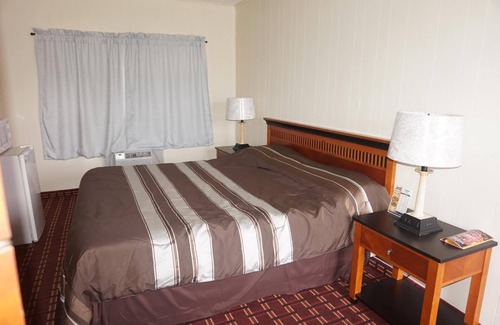 Poinciana Park Hotel | Vacation Inn Motel - In Fort Lauderdale (Poinciana Park)