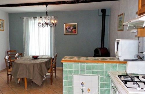 Aubignas Apartment | Vacation rental in Southern Ardèche for 6 people
