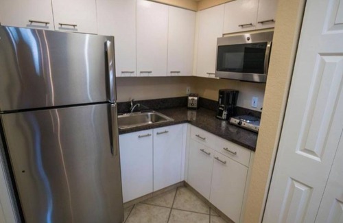 Weston Condo | Vacation Village at Weston, near Cleveland Clinic Florida. Ft. Lauderdale