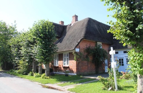 Oldsum Apartment | Vacations in the artists' village of Oldsum