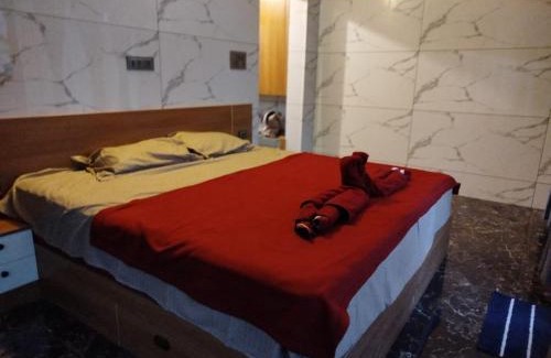 Elappara Villa | Vagamon Springs