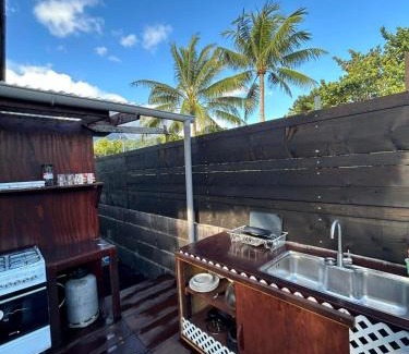 Ha'apiti Cabin | Vaianae Sands