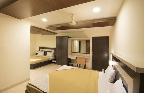 Nathdwara Hotel | Vaikunth by Adamo