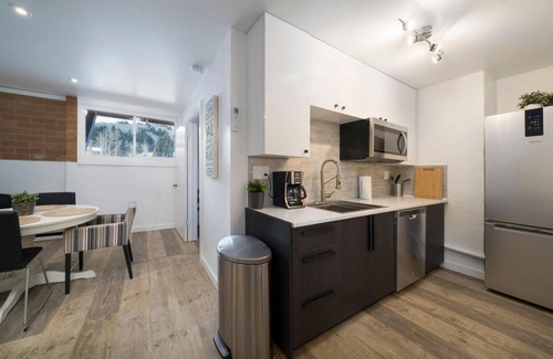 Eagle-Vail Condo | Vail/Beaver Creek Mountain Retreat on Golf Course