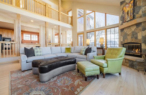 Eagle-Vail Cabin | Vail View by AvantStay | Minutes from Beaver Creek