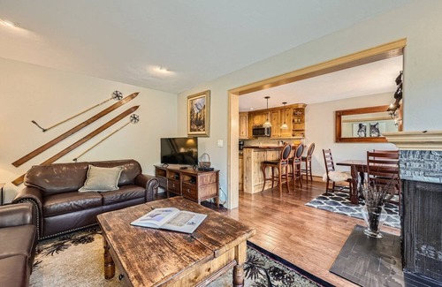 Vail Condo | Vail Village 2 BD/2BA condo sleeps 6