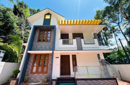 Thiruvananthapuram Apartment | Vaisharad Homestay Near Kovalam Beach