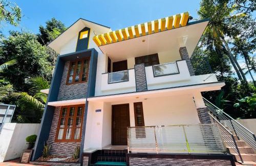 Thiruvananthapuram Apartment | Vaisharad Homestay Near Kovalam Beach