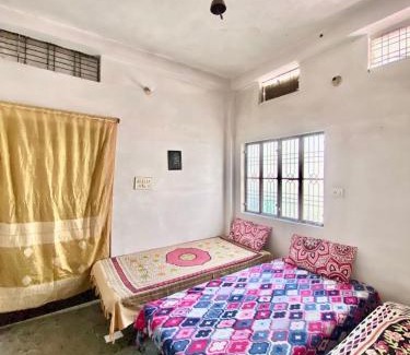Naini House | Vaishnav Stay