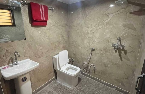 Vrindavan House | Vaishnavi Dham By GRB