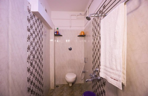 Rajajinagar Hotel | Vajra Heritage