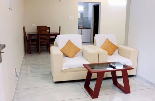 Aluva Hotel | Vajra Periyar Heritage
