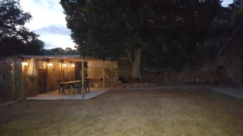 Pionsat House | Vakantiehuis Le Vieux Tilleul