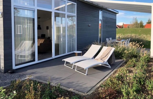Wemeldinge House | Vakantiehuis Ruisweg 85 by Interhome