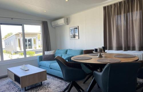 Scherpenisse Ski Chalet | Vakantiepark de Zeeuwse Parel - Noordzee