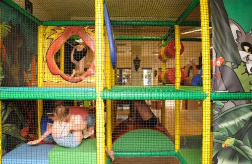Opglabbeek Other | Vakantiepark Wilhelm Tell Superieur Chalet