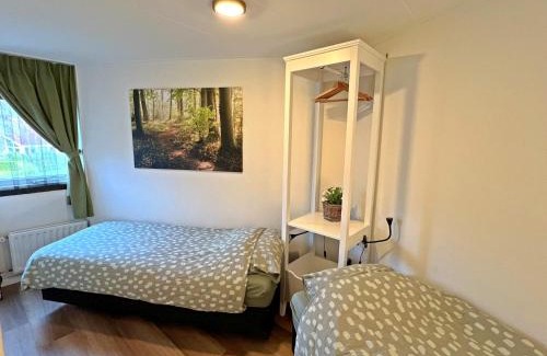 Zwiggelte House | Vakantiewoning de Oeverzwaluw in hartje Drenthe, met Airco!