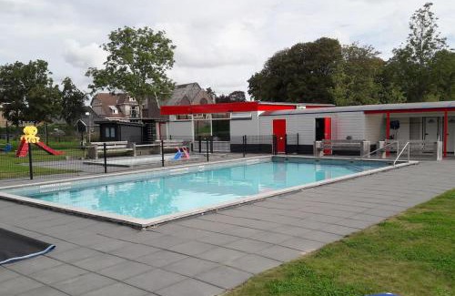 Tzummarum House | Vakantiewoning met omheinde tuin