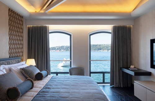 Cengelkoy Mahallesi Hotel | Vakko Hotel Sumahan Bosphorus