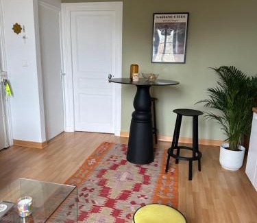 Dinard Apartment | Val es Roses