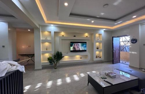 Bugolobi Apartment | Val & Vel Luxury Home Bugolobi