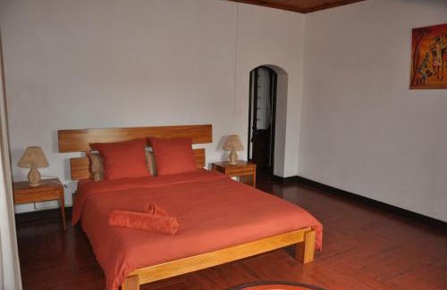 Ambositra Bed & Breakfast | Valaguesthouse