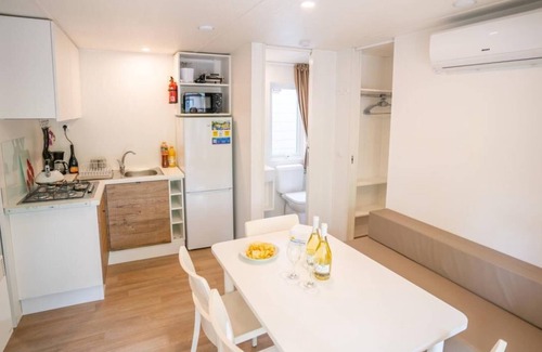 Lanterna House | Valamar Camping Lanterna Mobilehome Happy Superior J sea view for 7 persons