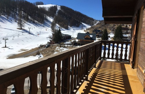 Peone Apartment | Valberg duplex, 6-8 persons, balcony overlooks pistes.
