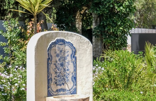 Funchal Villa | Vale Verde in Lagos With 6 Bedrooms and 4 Bathrooms