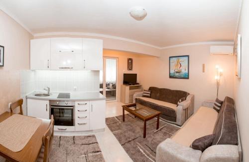 Petrovac Apartment | Valentina Apartman
