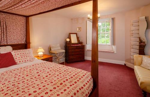 Ambleside House | Valentine Cottage