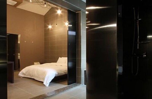 Baekseok-dong Hotel | Valentine Hotel