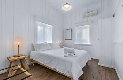 Stanthorpe House | Valerie's on Creek