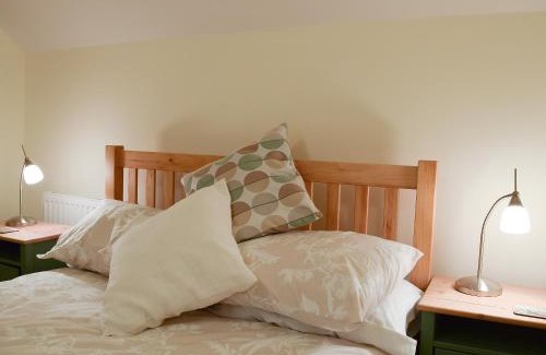 Malvern House | Valeview Cottage