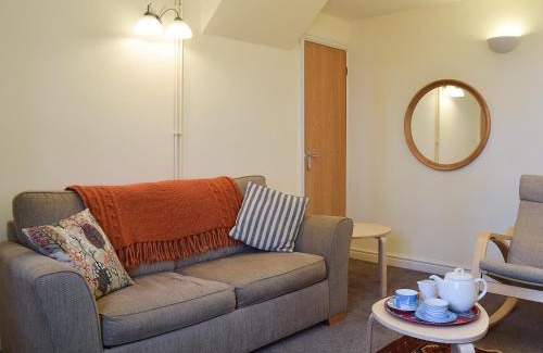 Malvern House | Valeview Cottage