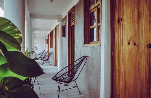 Santa Maria Hotel | Valhalla Beach House