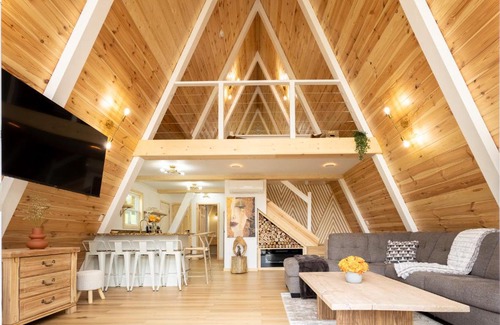 Cosby House | Valhalla Cabins AFrames with hot tubs & sauna
