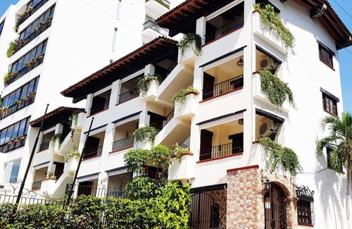 Romantic Zone Hotel | Vallarta sun suites